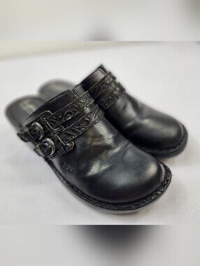 Born B.o.c Women's Black Leather Slip-On Mules Clog W/Decorative Buckle Straps